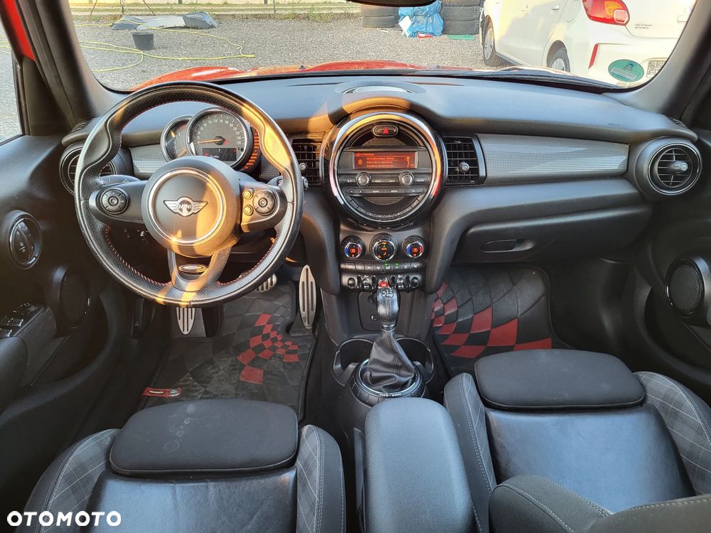 MINI Cooper John Works Trim - 14