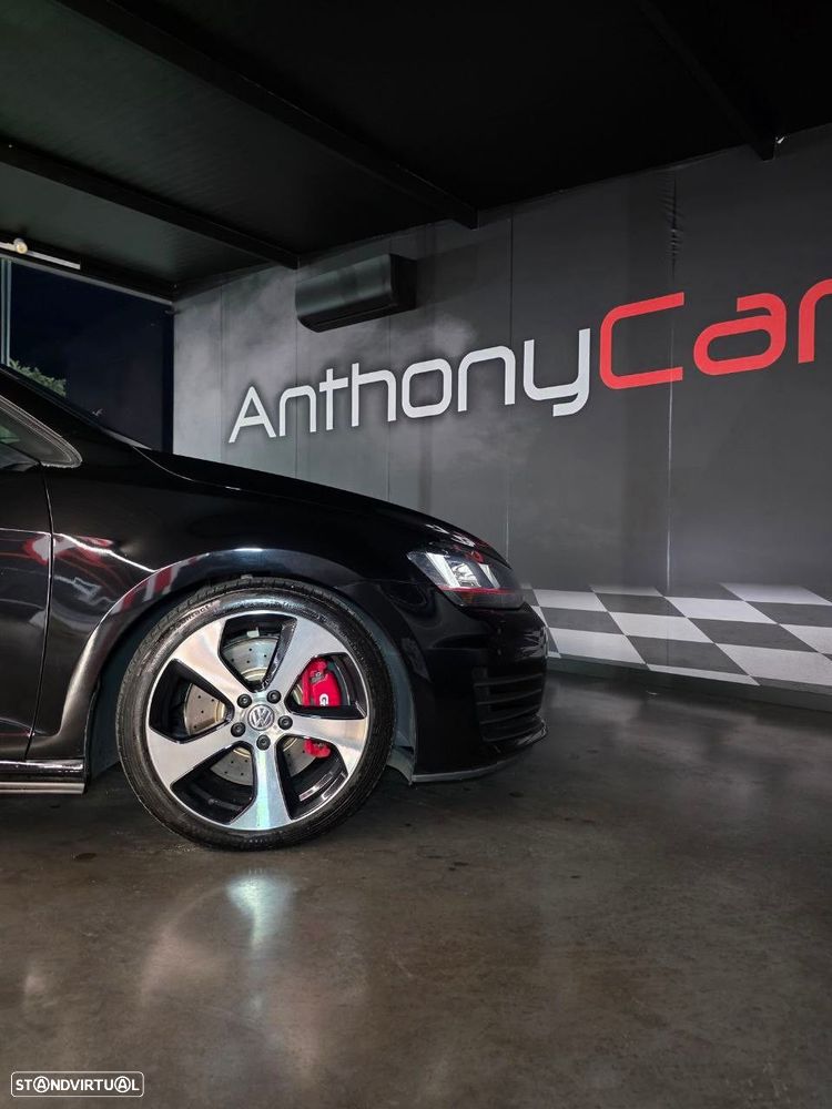 VW Golf 2.0 TSi GTi Performance - 34