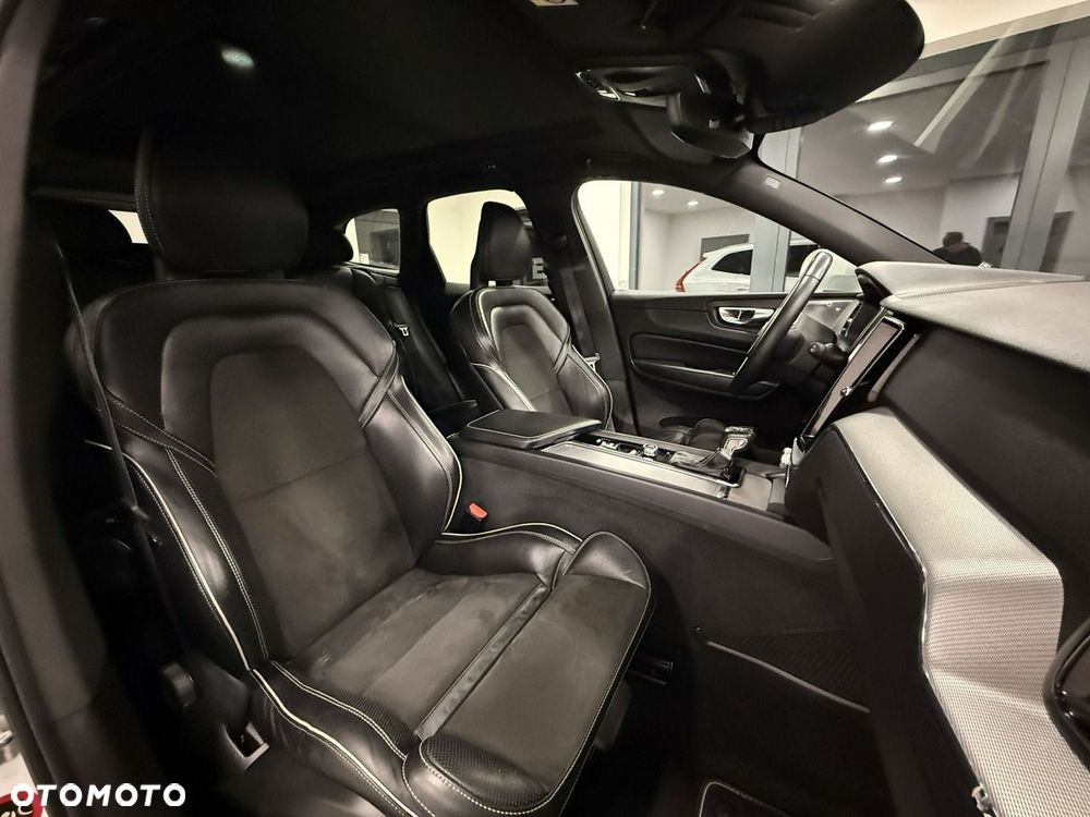 Volvo XC 60 - 31