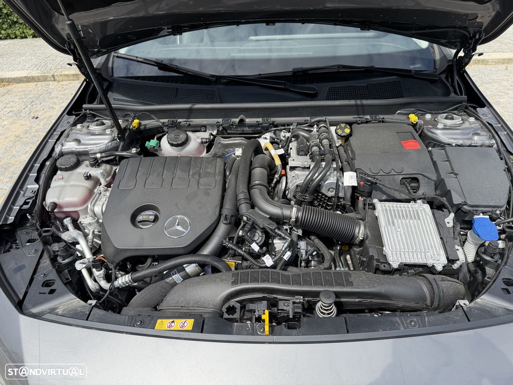 Mercedes-Benz A 250 e - 20