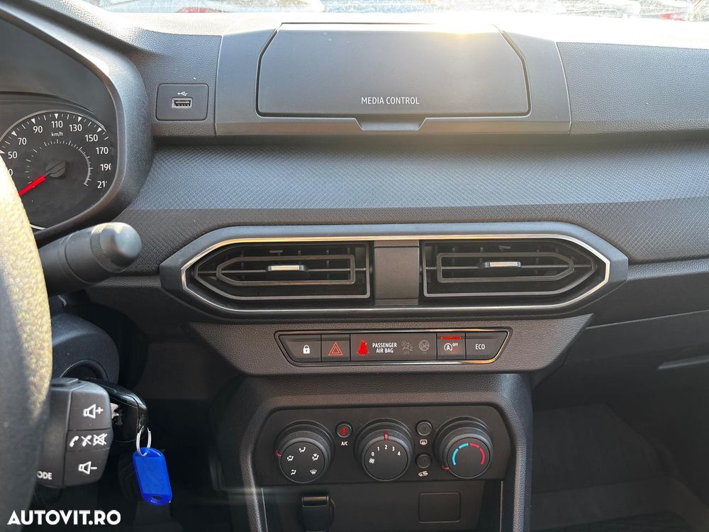 Dacia Logan ECO-G 100 Essential - 14