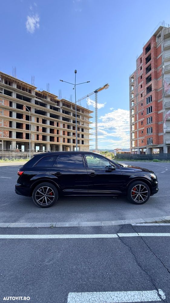 Audi Q7 - 12