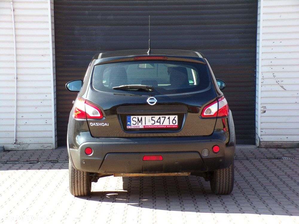 Nissan Qashqai - 8