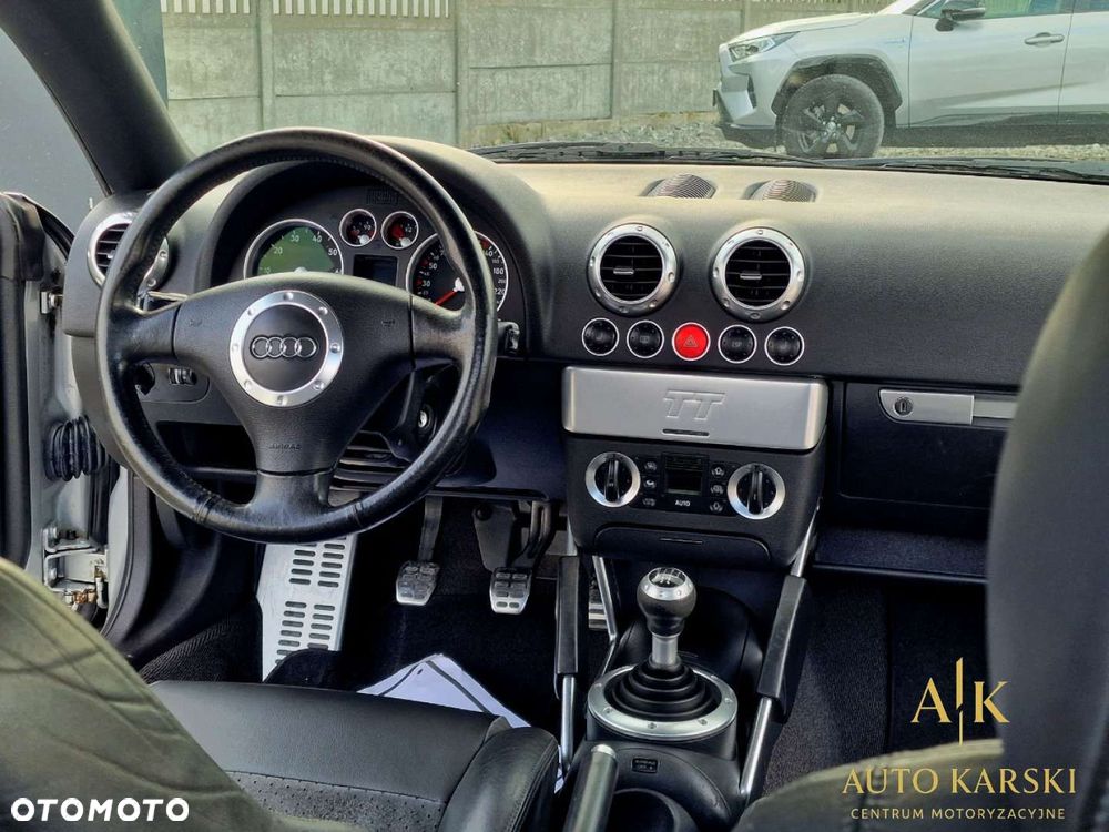 Audi TT Coupé - 4