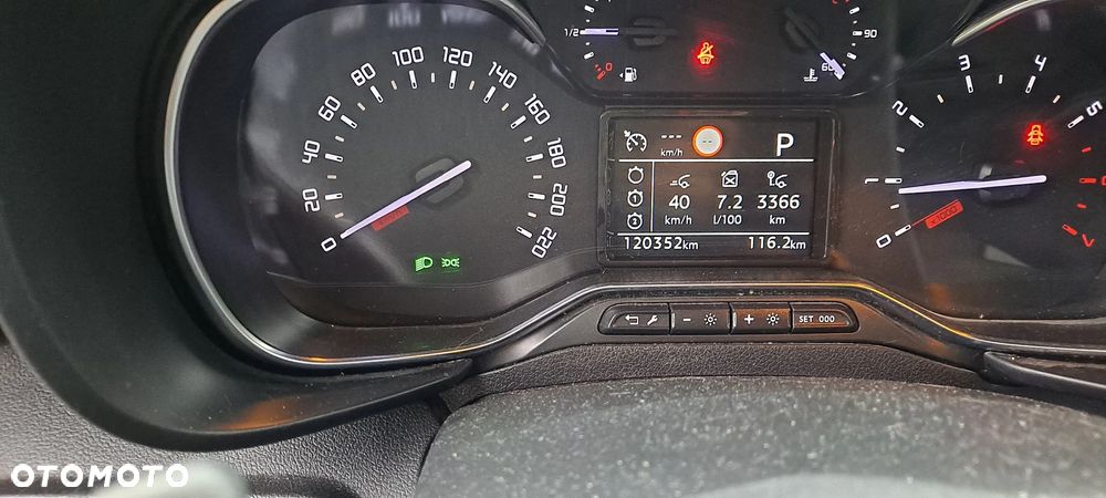 Citroën Berlingo XL BlueHDi 130 EAT8 SHINE - 7