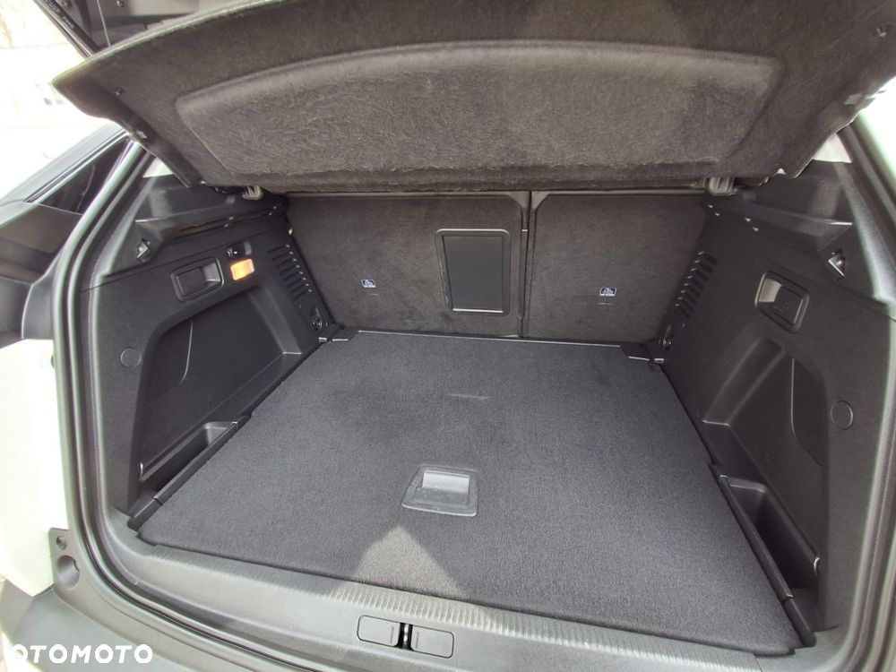 Peugeot 3008 PureTech 180 Stop & Start GPF EAT8 Crossway - 10