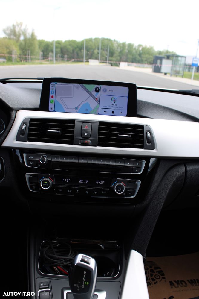 BMW Seria 3 320i Aut. Sport Line - 20