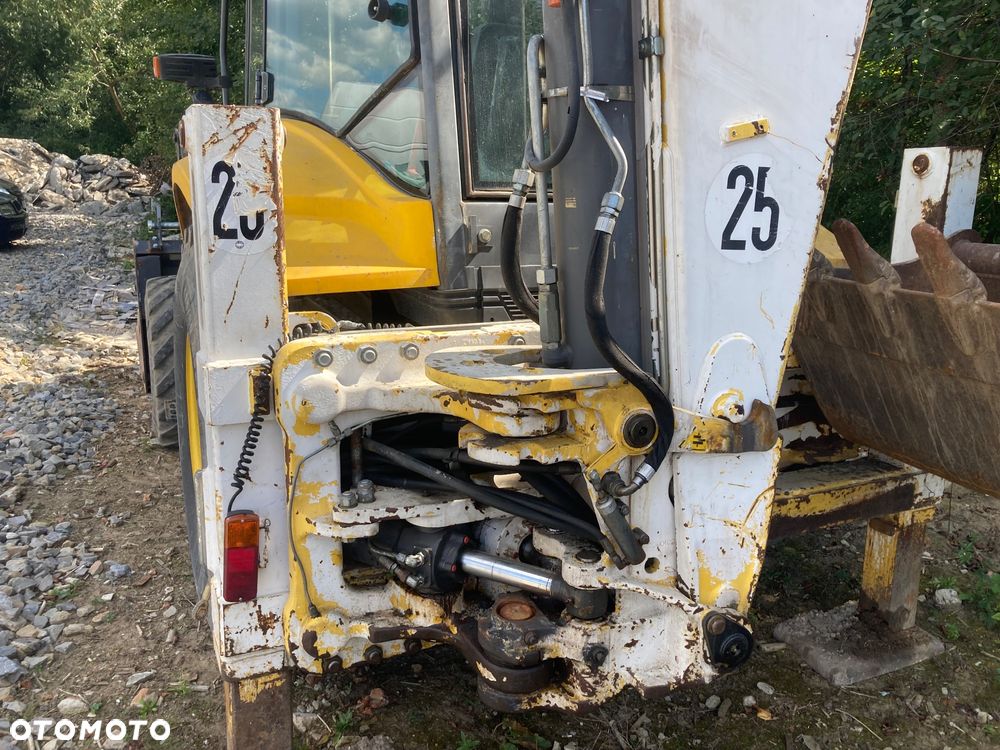 New Holland LB95B-4PT - 6