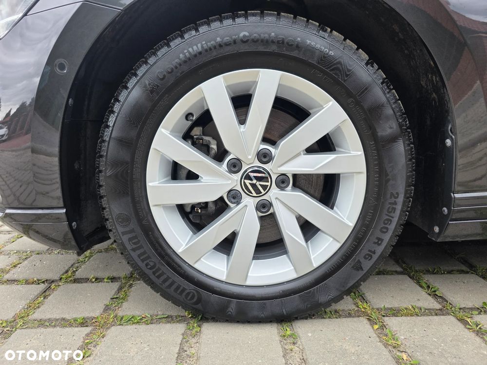 Volkswagen Passat 1.5 TSI EVO Business DSG - 32