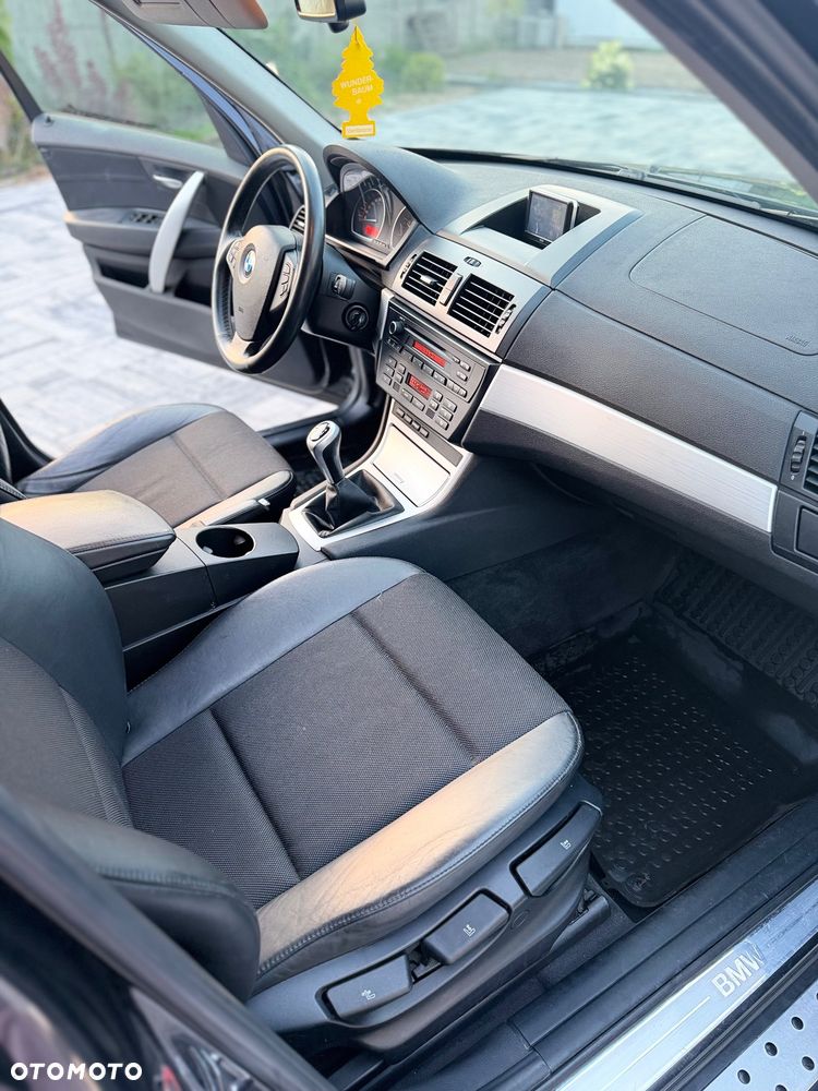BMW X3 2.0d - 16