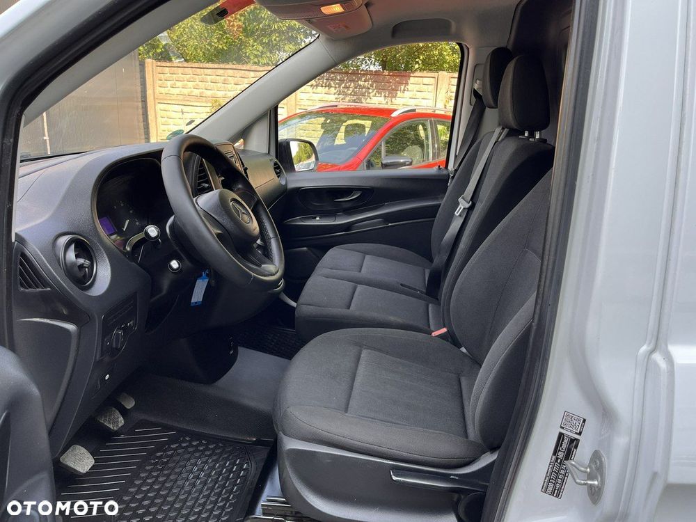 Mercedes-Benz Vito - 11