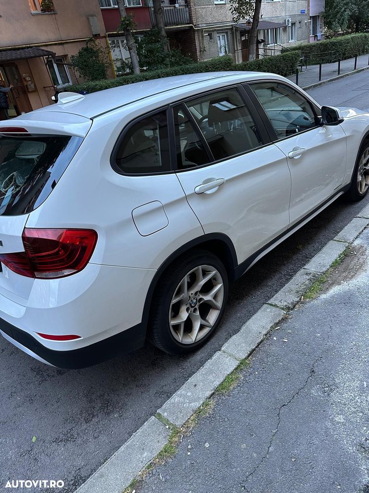 BMW X1 xDrive20d Aut. xLine - 6