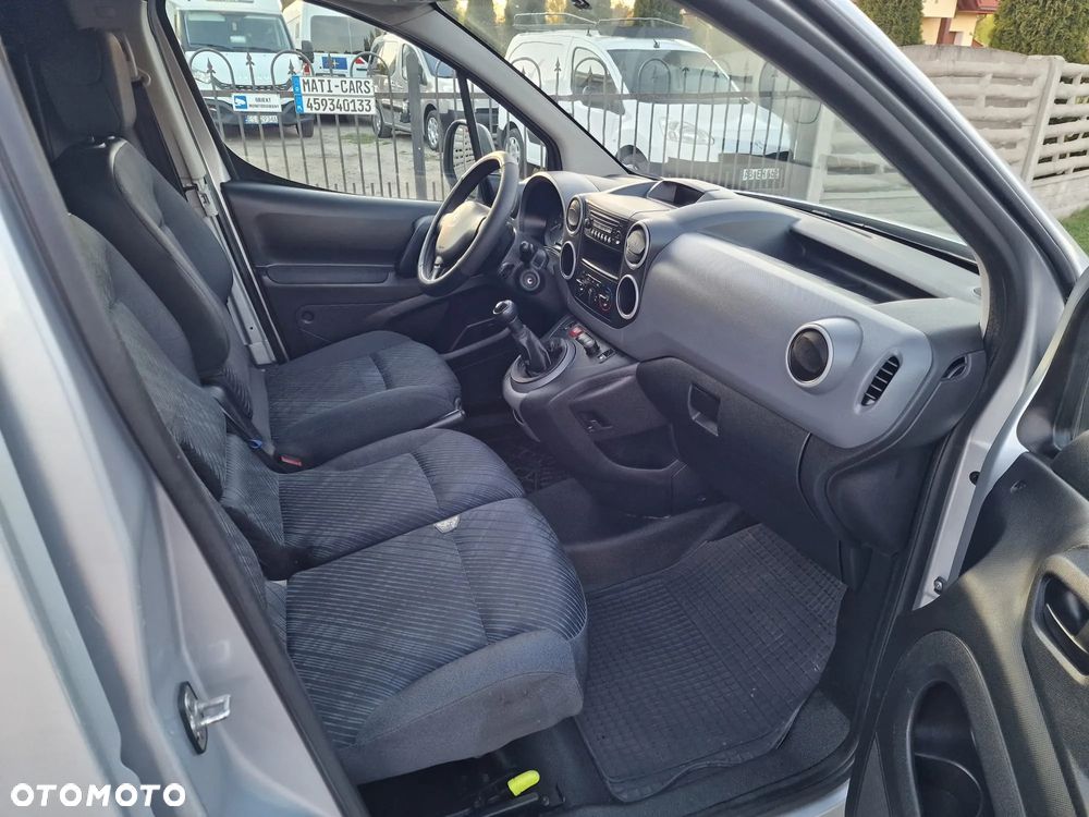 Peugeot PARTNER - 13