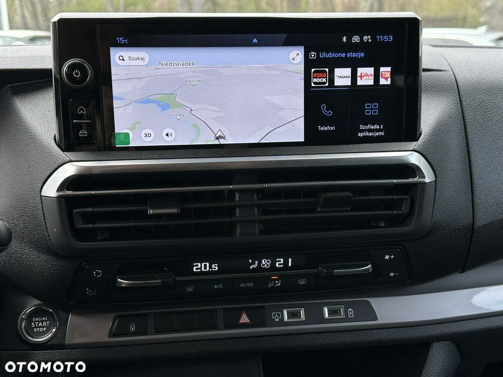 Peugeot Traveller - 27