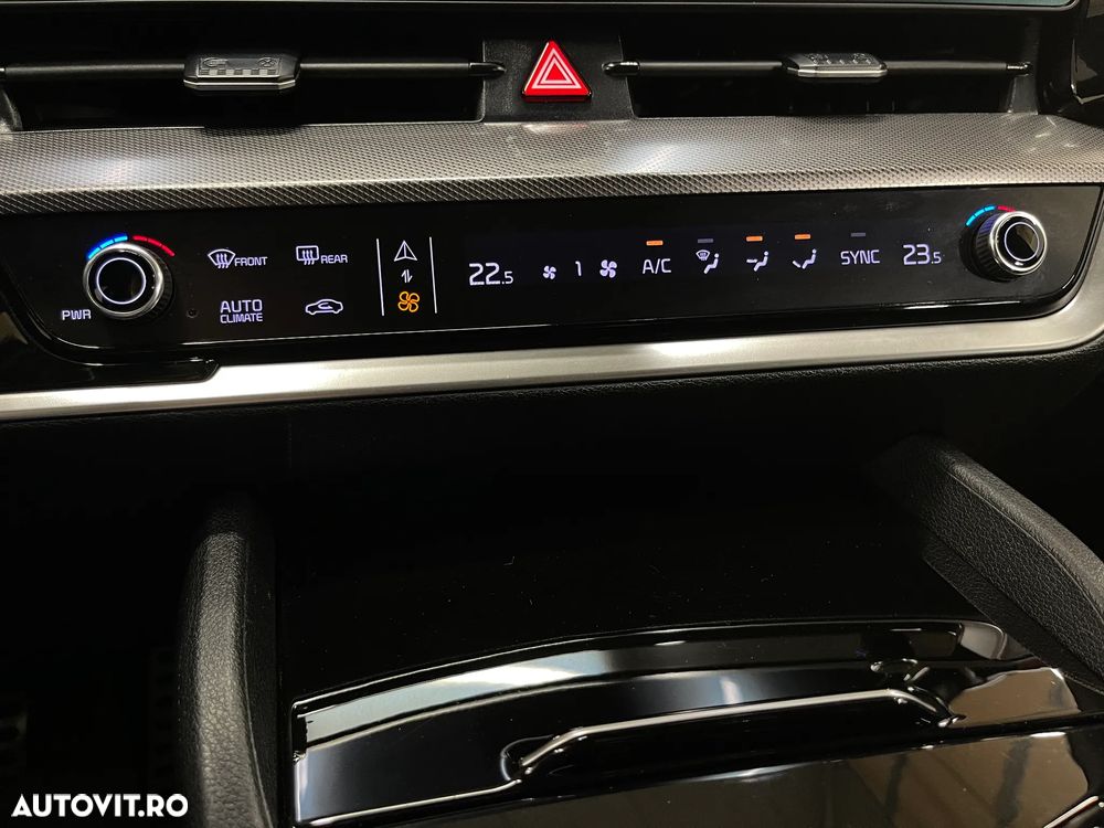 Kia Sportage 1.6 DSL MHEV 7DCT HP 4x2 GT Line - 18