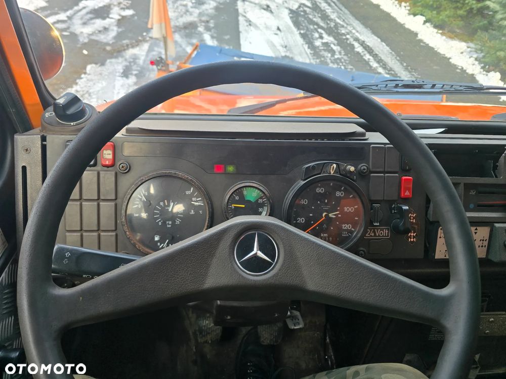 Unimog Mercedes Unimog U 1400 - 31