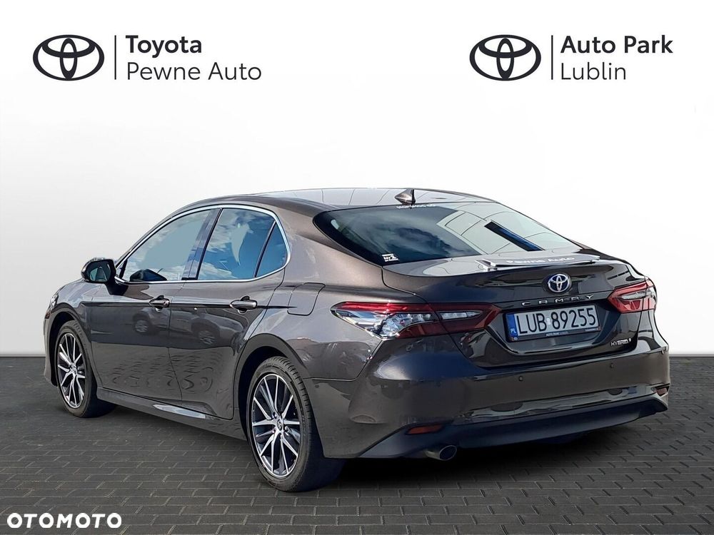 Toyota Camry 2.5 Hybrid Executive CVT - 4