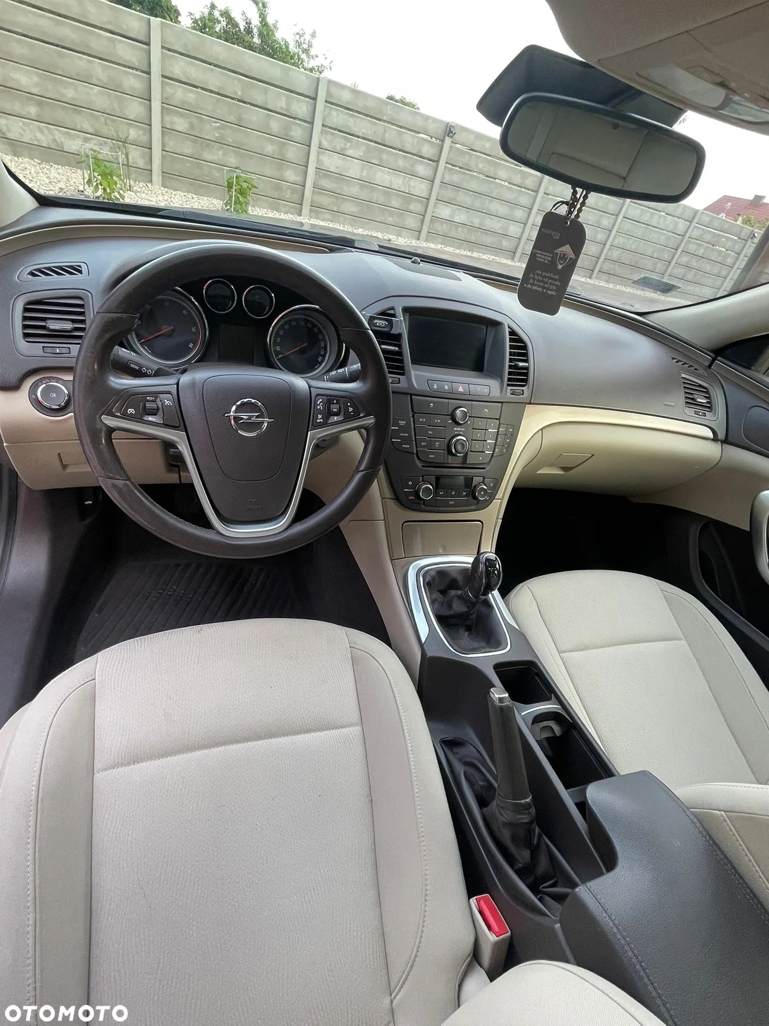 Opel Insignia - 10