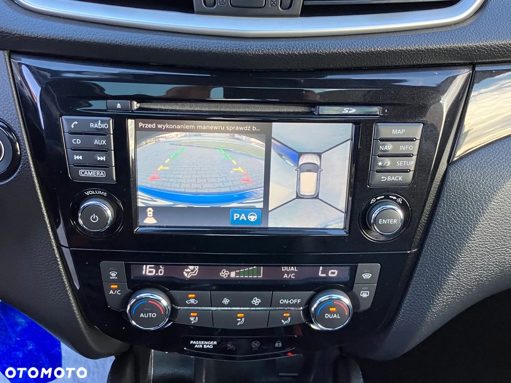 Nissan Qashqai 1.2 DIG-T N-Connecta EU6 - 24