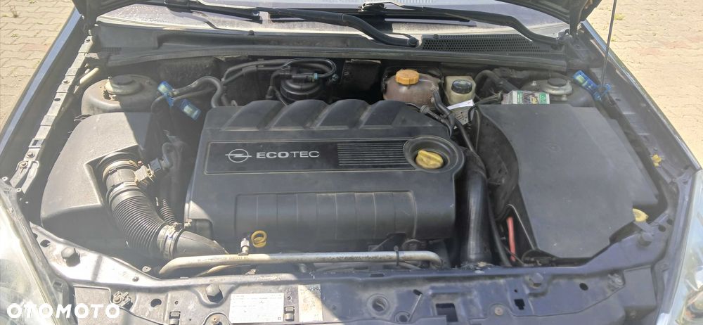 Opel Vectra - 8