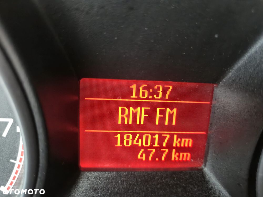 Ford Mondeo 2.0 Ghia Executive - 15
