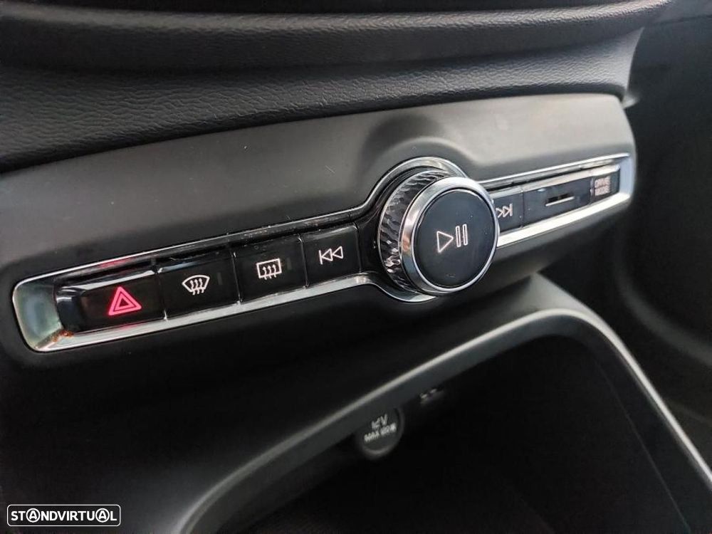 Volvo XC 40 1.5 T4 PHEV Inscription Expression - 28