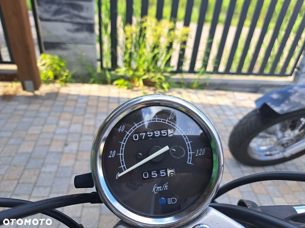 Suzuki Marauder - 10