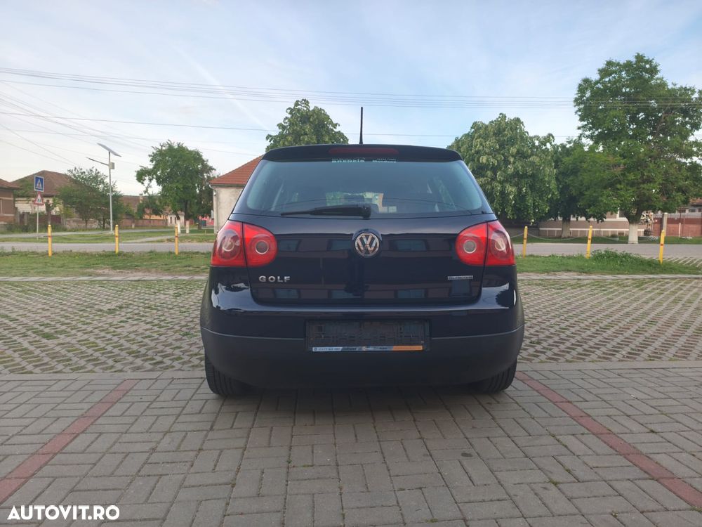 Volkswagen Golf 1.9 TDI BlueMotion Comfortline - 5