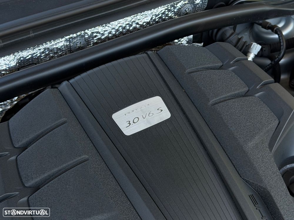 Porsche Macan S - 47