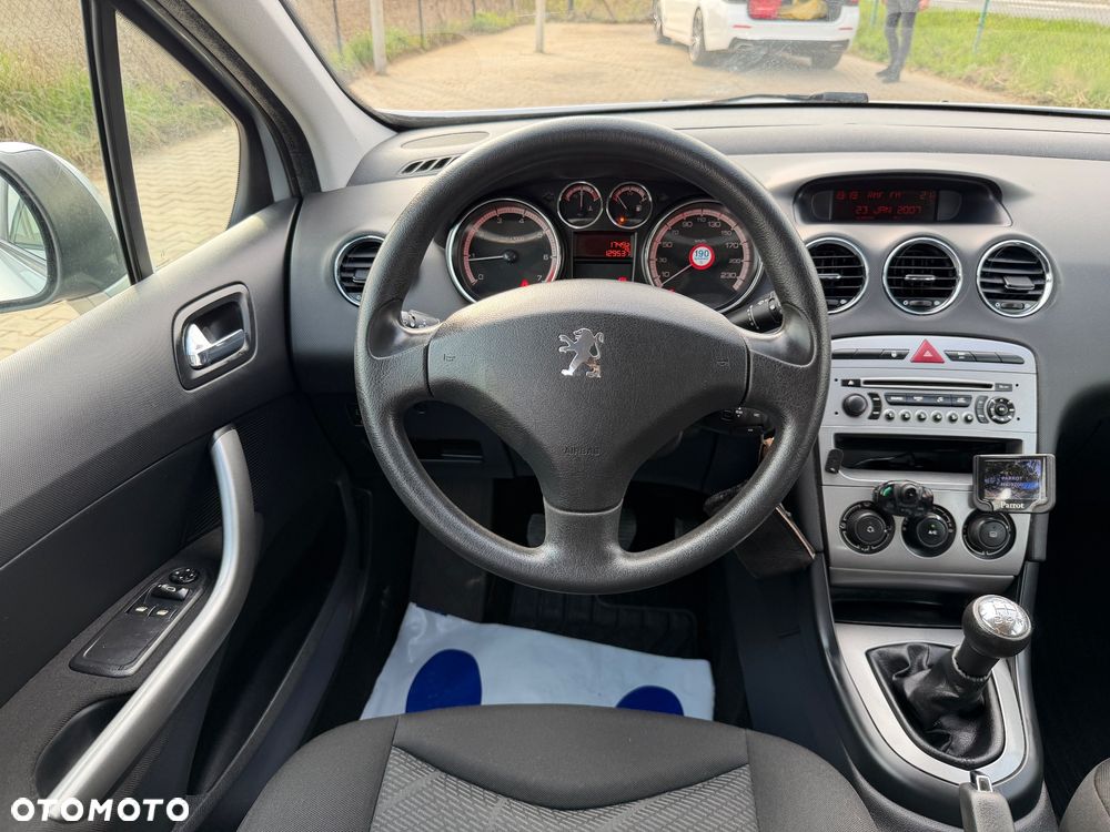 Peugeot 308 1.6 Premium - 6