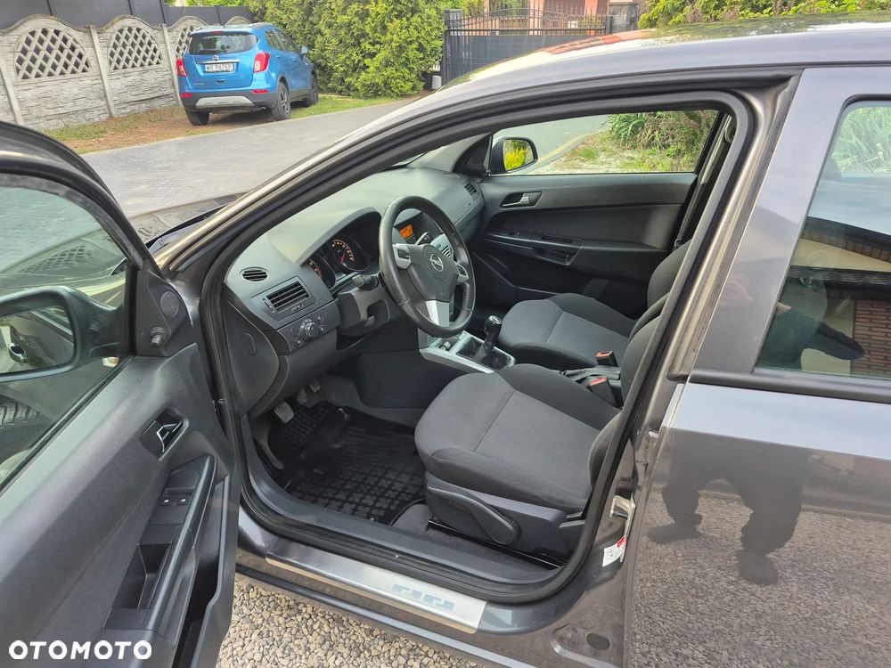Opel Astra 1.6 - 14