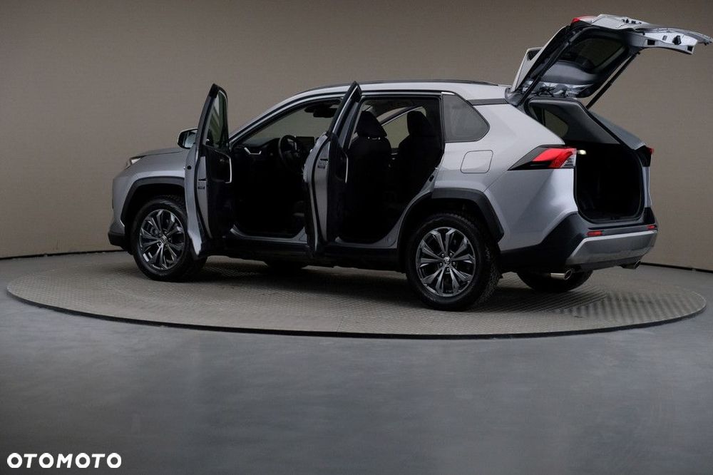 Toyota RAV4 - 7