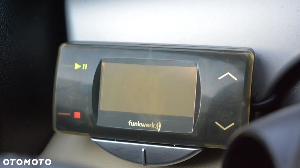 MINI Cooper Standard - 36