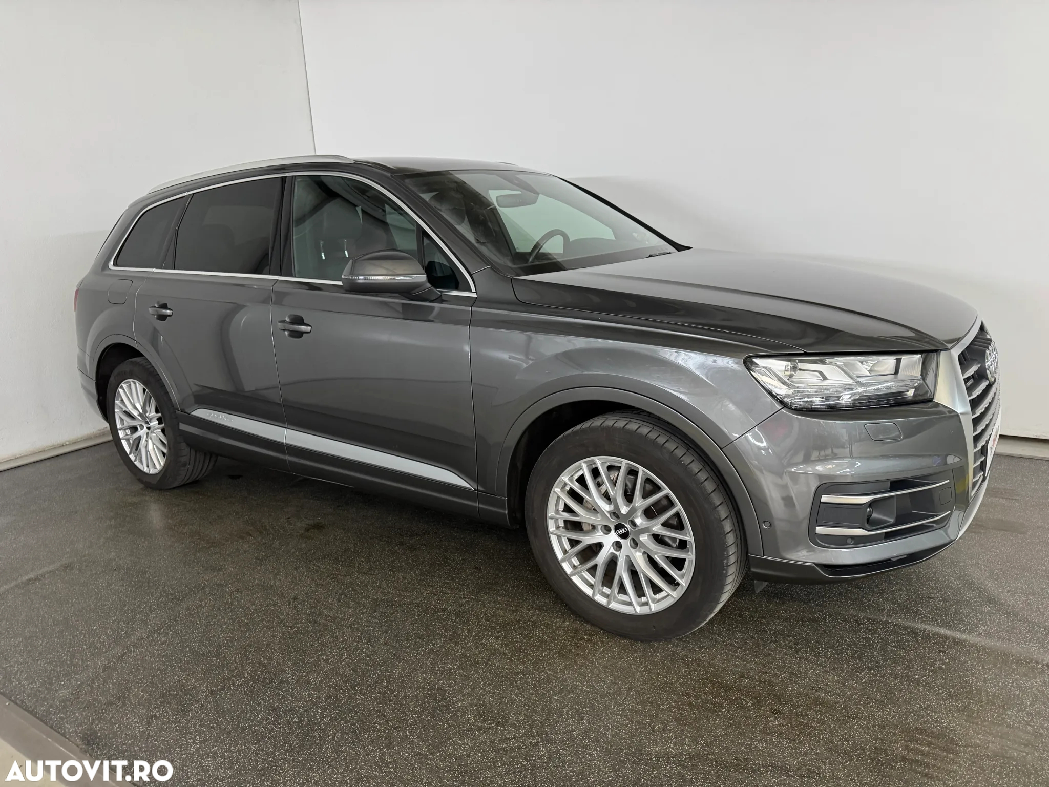 Audi Q7 - 7