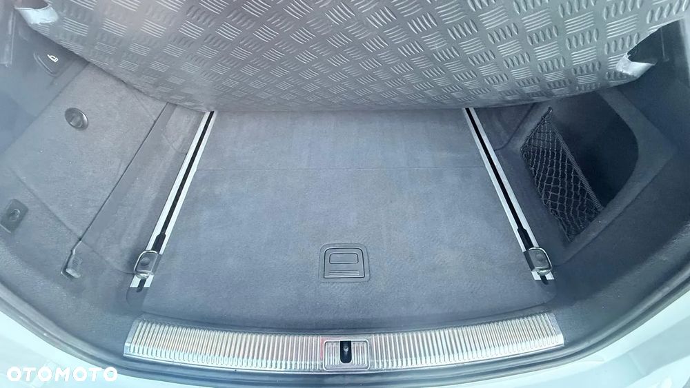 Audi A6 Allroad - 13