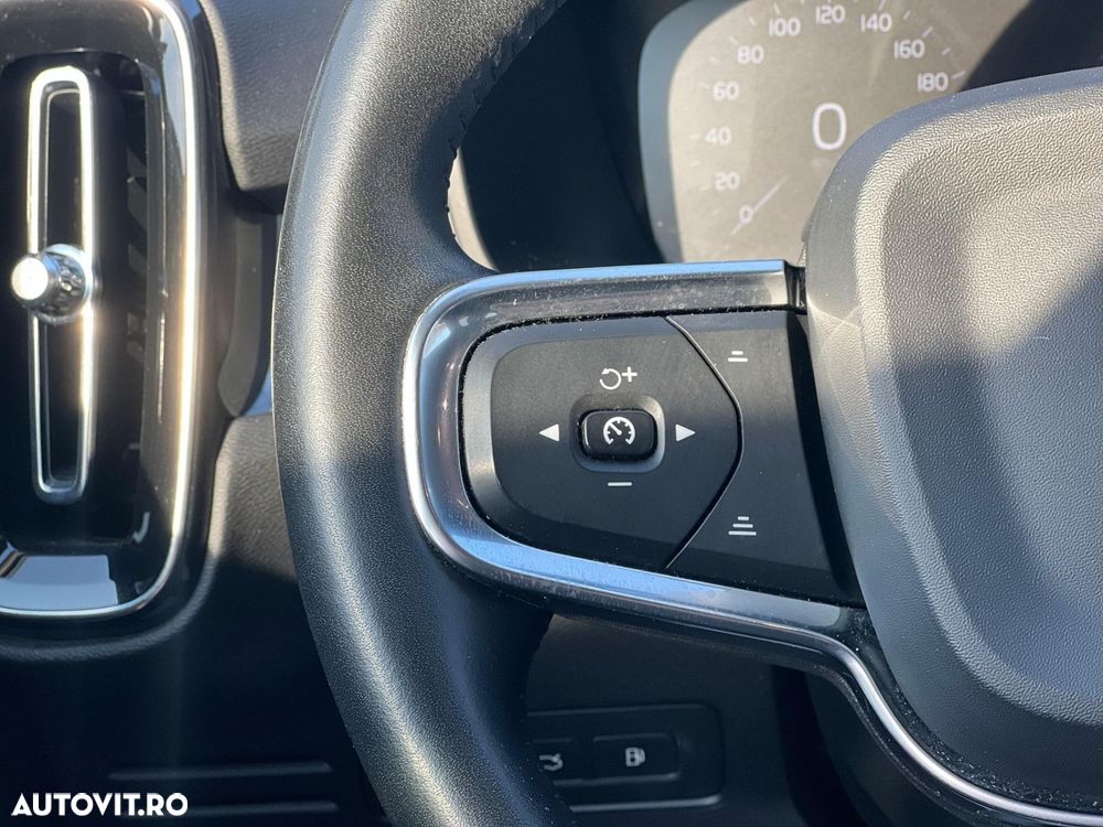 Volvo XC 40 Recharge T5 Twin Engine AT7 Inscription Expression - 15