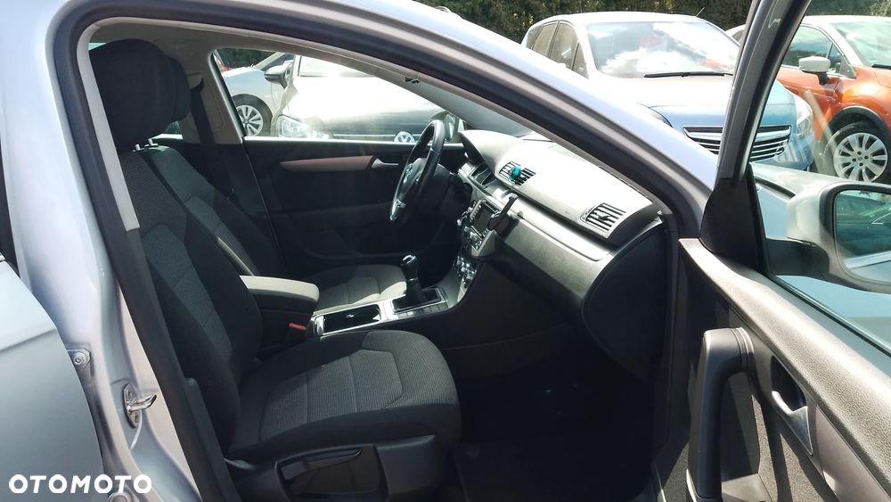 Volkswagen Passat 1.4 TSI Highline - 19