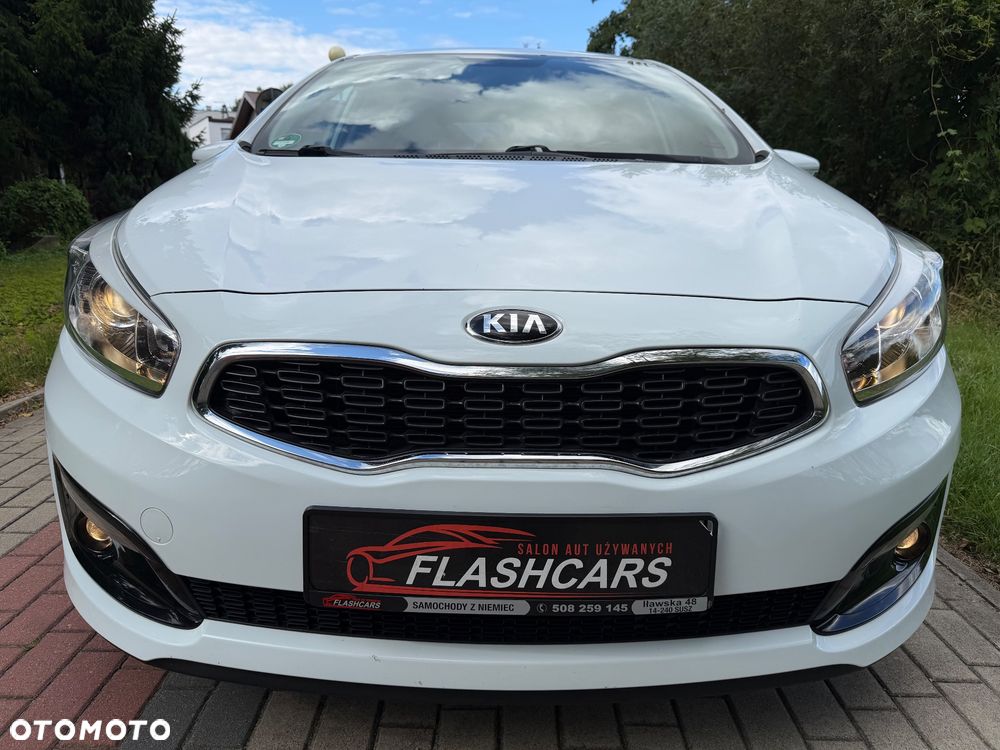 Kia Ceed 1.4 CVVT Dream Team Edition - 8