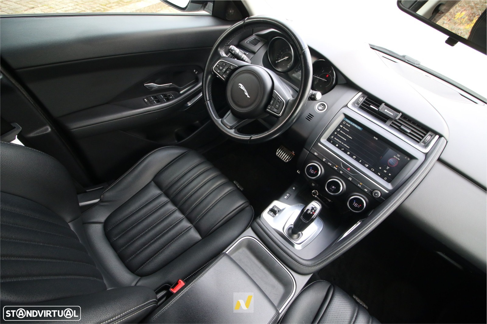 Jaguar E-Pace 2.0 i4D R-Dynamic S AWD Aut. - 21