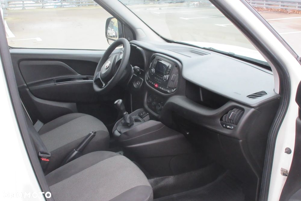 Fiat Doblo - 11