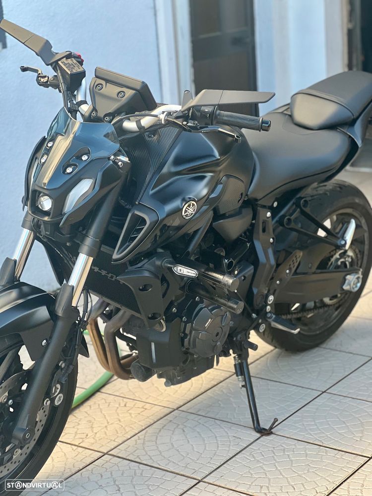 Yamaha MT-07 - 1