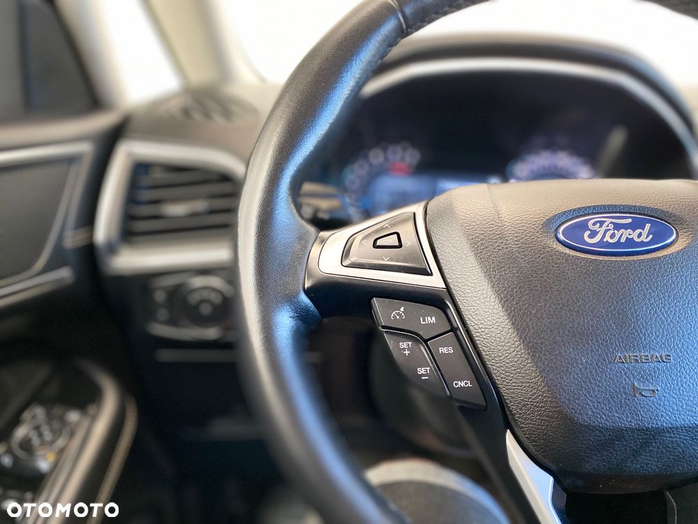 Ford S-Max 2.0 TDCi Vignale - 29