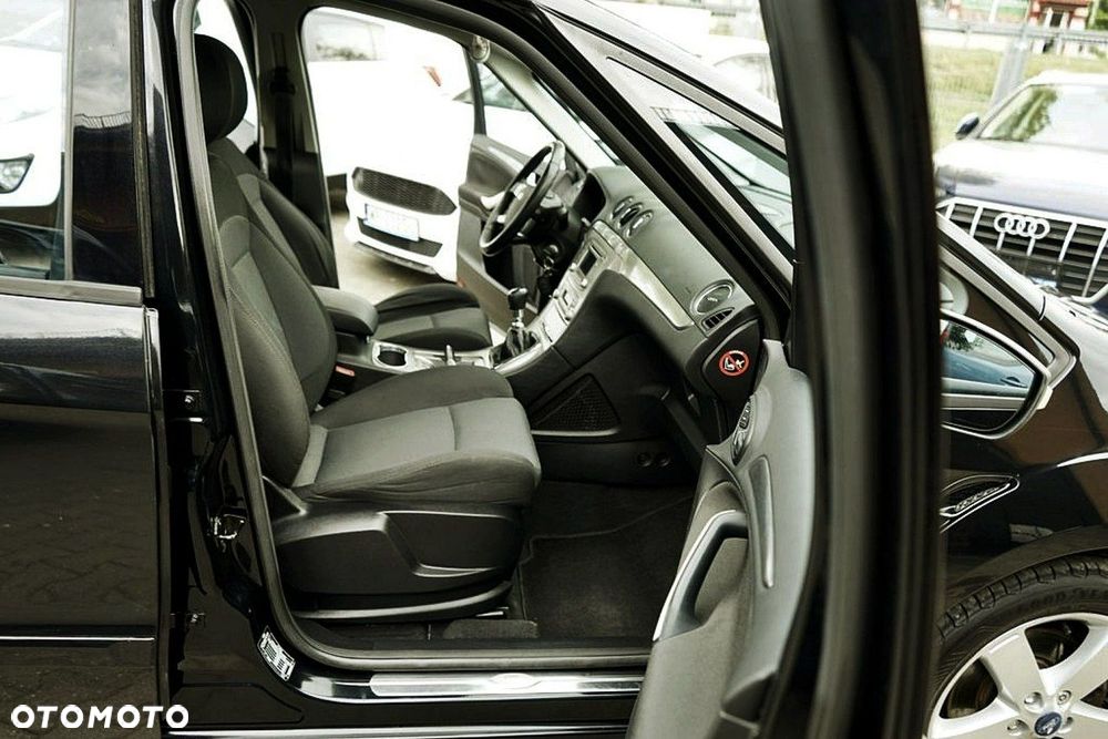Ford S-Max 2.2 TDCi Titanium - 15