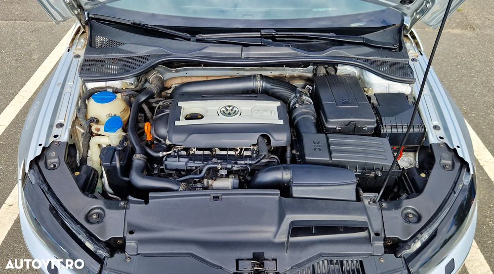 Volkswagen Scirocco - 11
