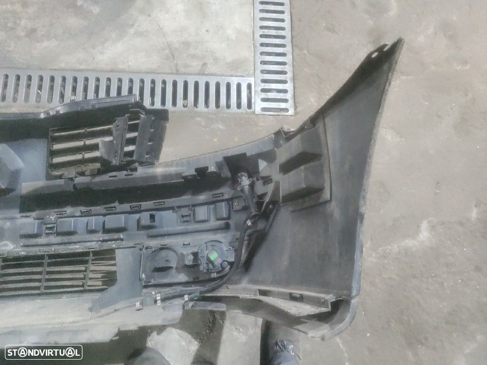 Parachoques Frente / Para Choques Frontal Nu Renault Espace Iv (Jk0/1_ - 10