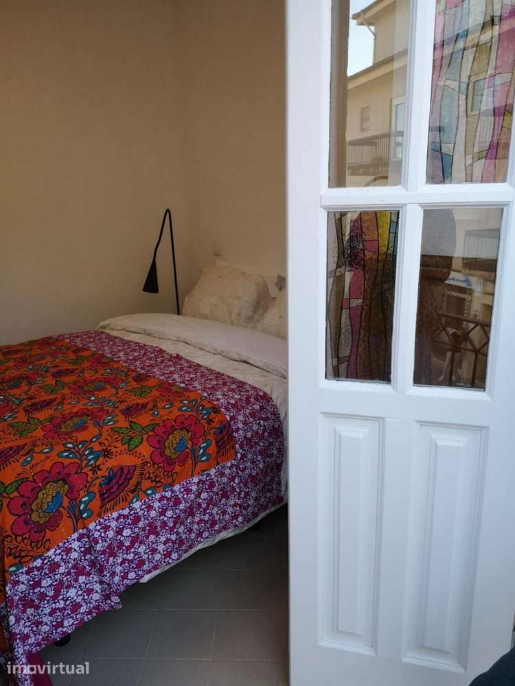 Quarto - localizado em Sé de Braga e São Lázaro Braga - Grande imagem: 5/20