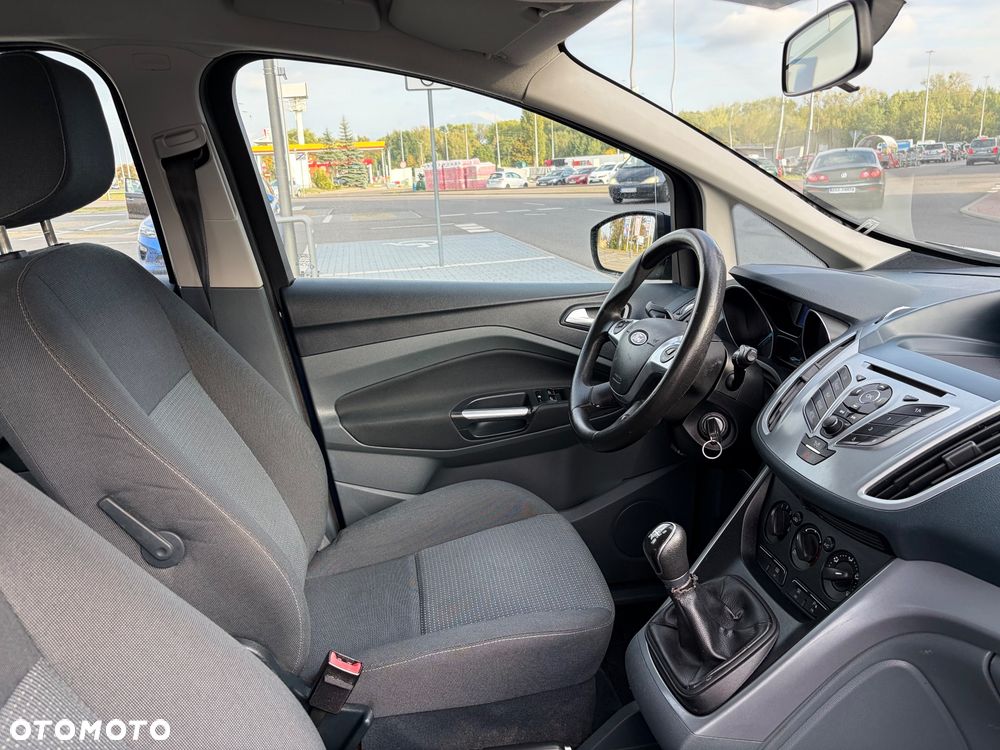 Ford C-MAX - 17