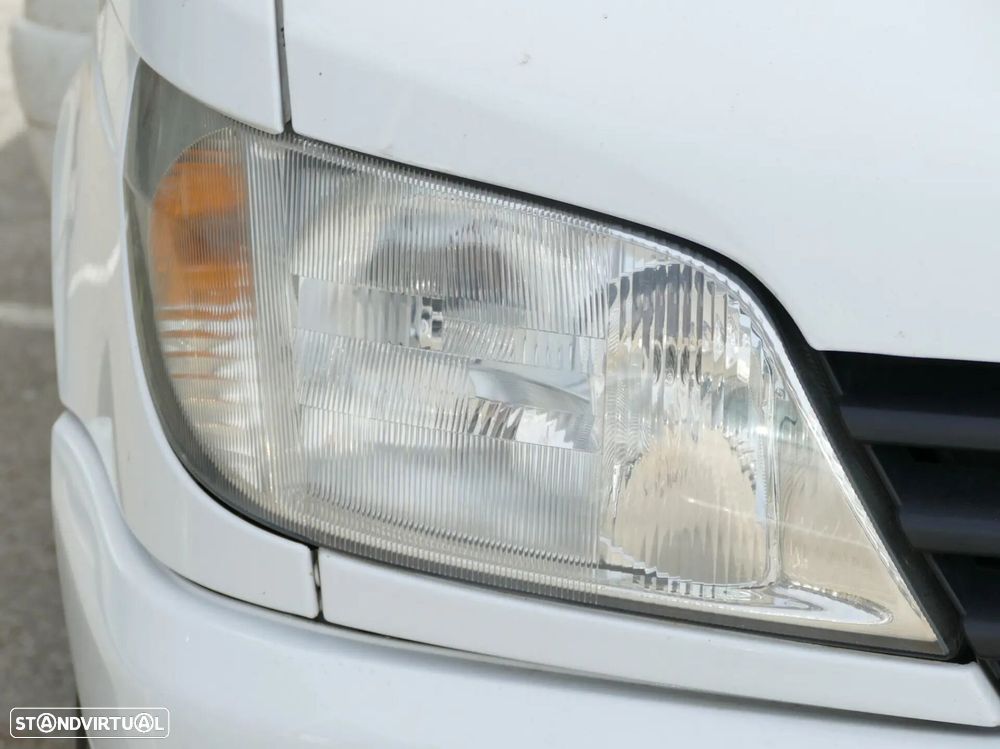 Mercedes-Benz Sprinter - 9