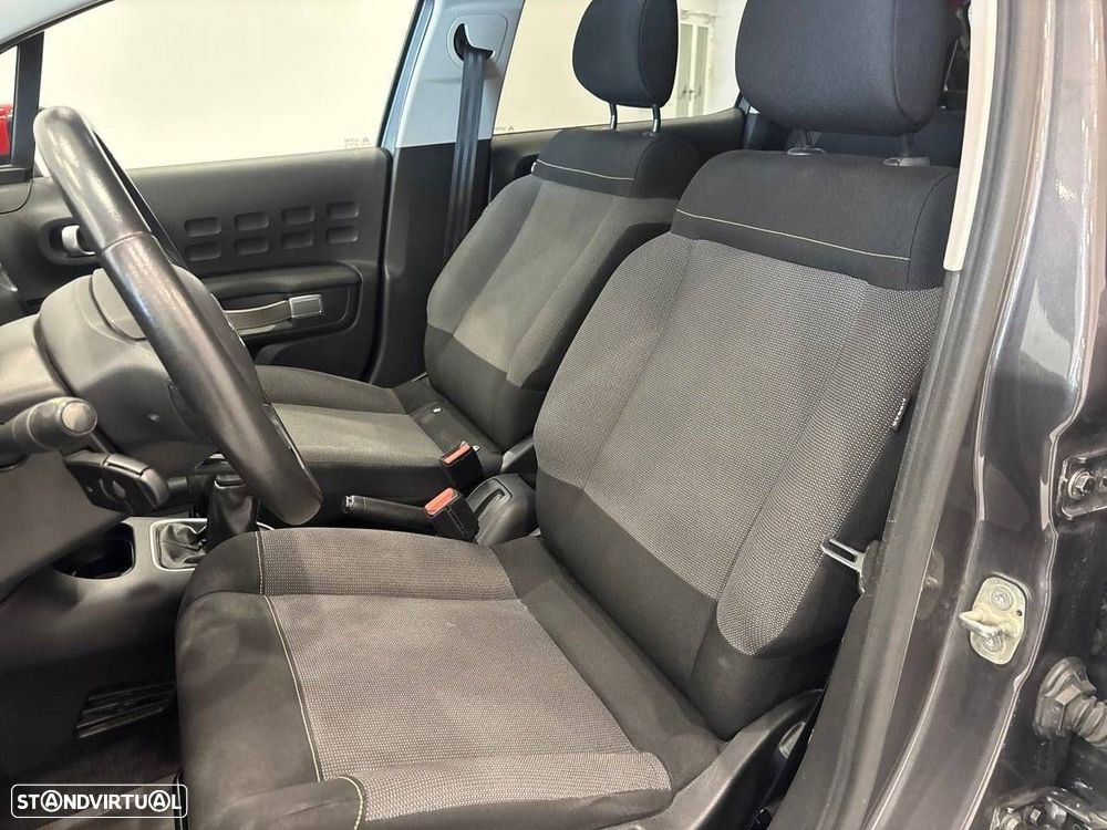 Citroën C3 1.2 PureTech Shine - 9