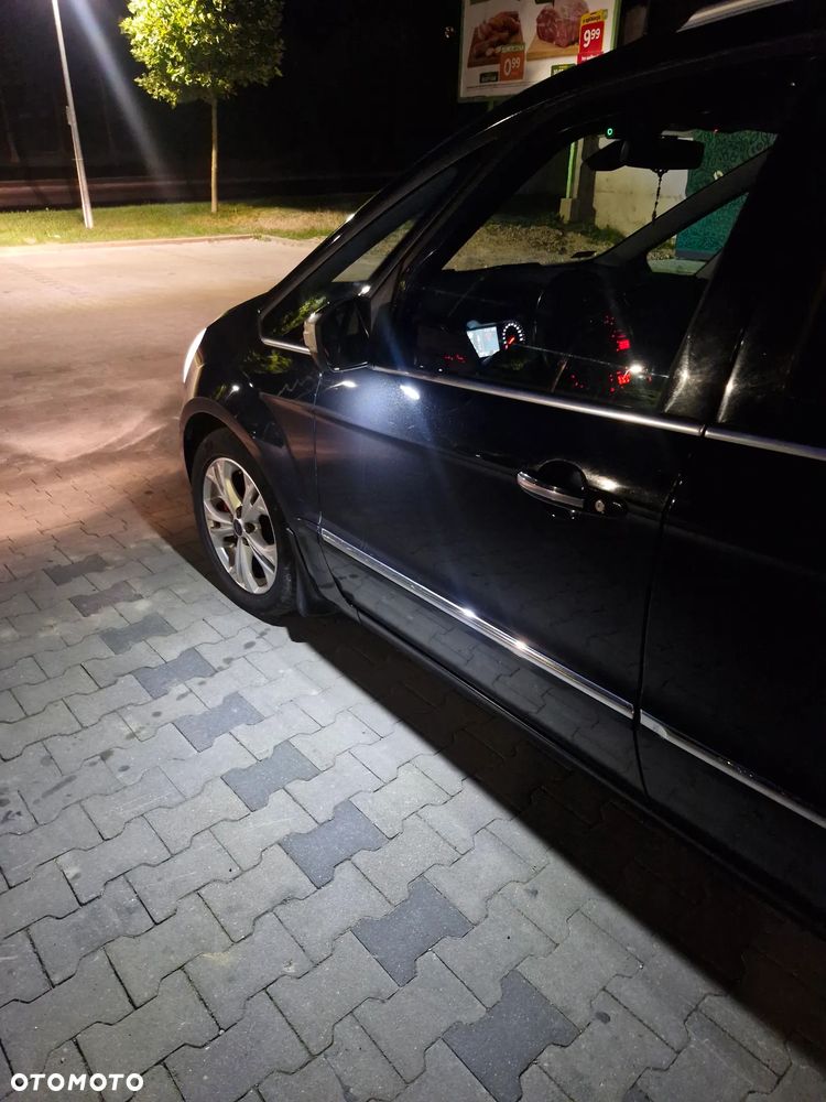 Ford Galaxy 2.0 TDCi Titanium - 10